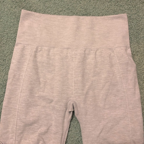 Fabletics Light Grey Flattering Leggings - Picture 8 of 8